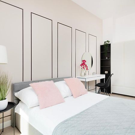 Easy Rent Apartments - Desire ルブリン エクステリア 写真